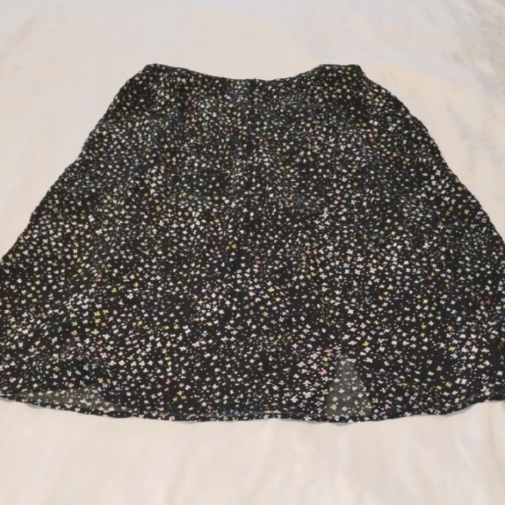 Thereabouts Woman's Black & Multicolor Floral Seamed Midi Skirt, Size: 3XL, NWT